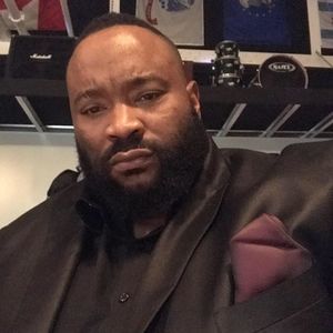 Meet your Posher, Isaac